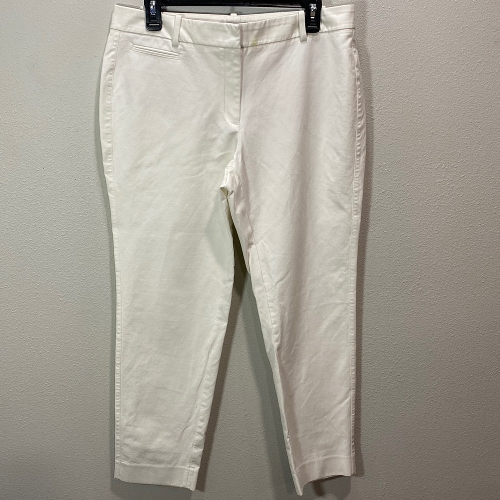 White House Black Market white ankle slim pants